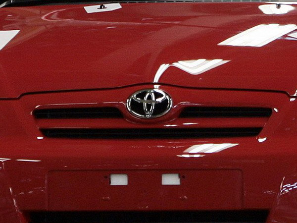 Hãng Toyota giới thiệu mẫu Vitz cải tiến ở Nhật Bản ảnh 1