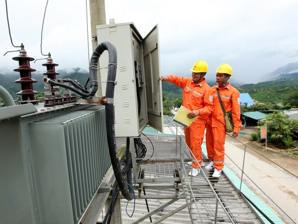 EVN sẽ tiếp nhận cấp điện trên đảo Bạch Long Vĩ từ 1/1/2016 ảnh 1