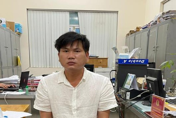 Bắt nguyên Phó giám đốc Trung tâm hội nghị tỉnh Đồng Nai ảnh 1