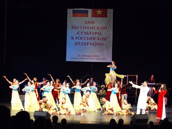 Ấn tượng những ngày văn hóa Việt Nam tại Saint-Peterburg ảnh 1