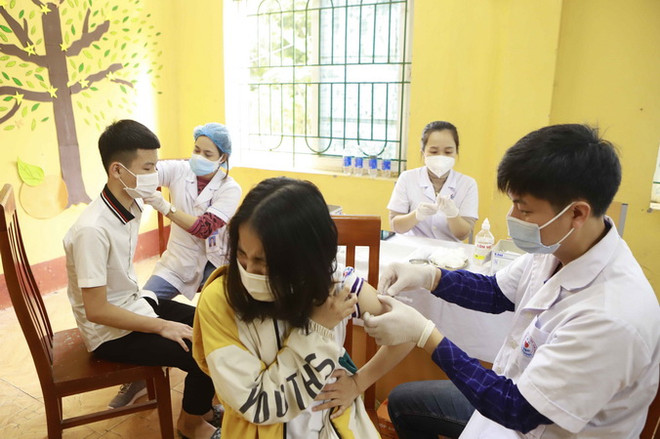 Kiên Giang: Đề nghị tiêm mũi ba vaccine phòng COVID-19 cho học sinh ảnh 1