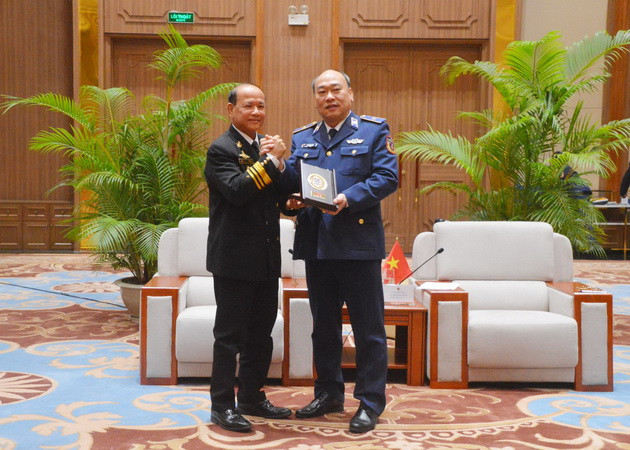 Cảnh sát biển Việt Nam trao đổi song phương với Indonesia và Campuchia ảnh 2