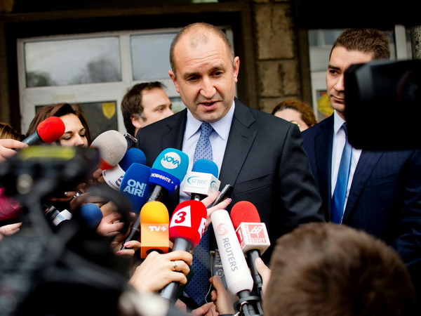 Bulgaria sẽ phải tiến hành cuộc bầu cử tổng thống vòng hai ảnh 1