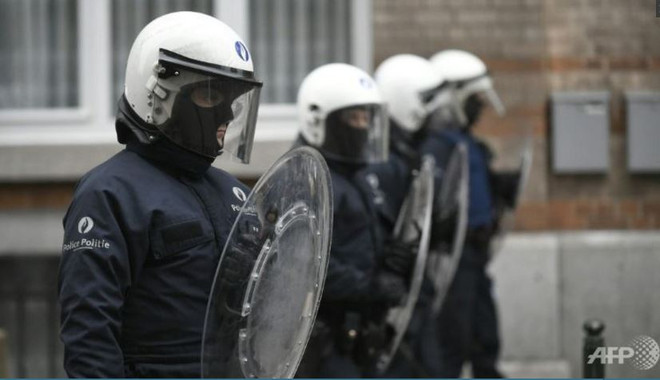 Thủ tướng Pháp cảnh báo nguy cơ nhiều vụ khủng bố ở châu Âu ảnh 2