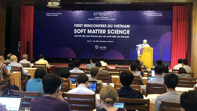 Hội nghị khoa học về Vật chất mềm lần đầu được tổ chức tại Việt Nam ảnh 1