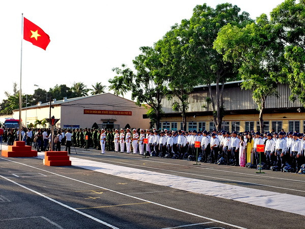 Tưng bừng ngày hội tòng quân tại các địa phương ​ở Quân khu 7 ảnh 2