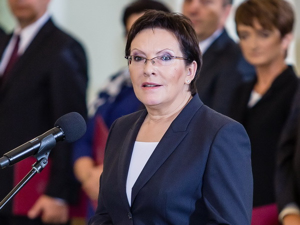 Lãnh đạo Nhà nước gửi điện mừng Thủ tướng Cộng hòa Ba Lan ảnh 1