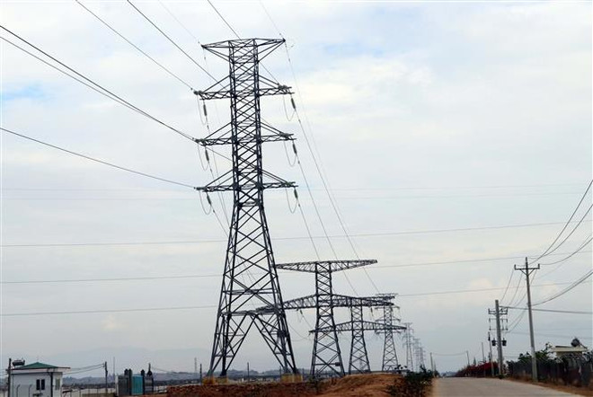 Vận hành lưới điện, đảm bảo giải tỏa công suất 'điện sạch' ảnh 2