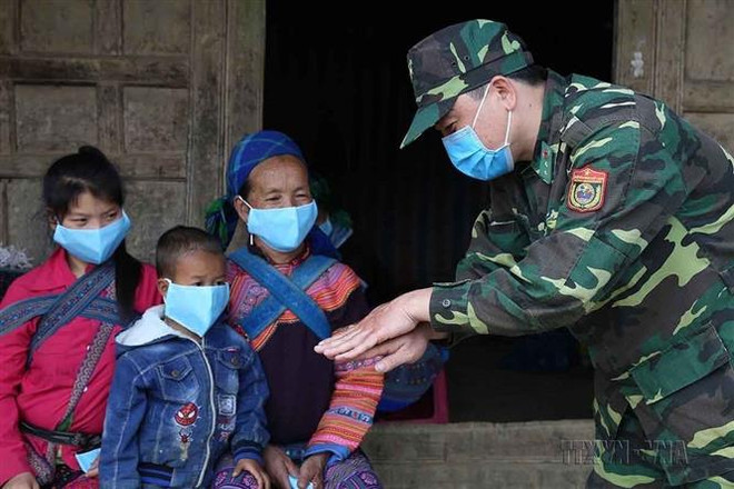 Bộ đội biên phòng xây vững "thế trận lòng dân" ở khu vực biên giới ảnh 2