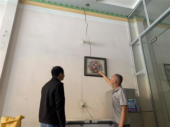 Sơn La: Khói bụi dầy đặc bao phủ khu dân cư sau nổ mìn khai thác đá ảnh 3