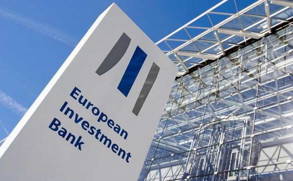 Anh mất 35 năm mới thu hồi hết tiền đóng góp vào Ngân hàng EIB ảnh 1