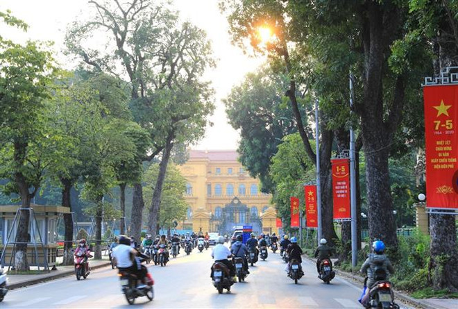 Miền Bắc và miền Trung chuẩn bị bước vào đợt nắng nóng dịp nghỉ lễ ảnh 1