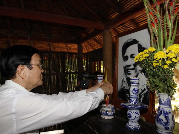 Chủ tịch nước thăm, chúc Tết tại tỉnh Tây Ninh, Bình Dương ảnh 1