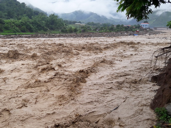 Từ đêm 15 -17/10: Hoàn lưu bão và không khí lạnh gây mưa to ảnh 1