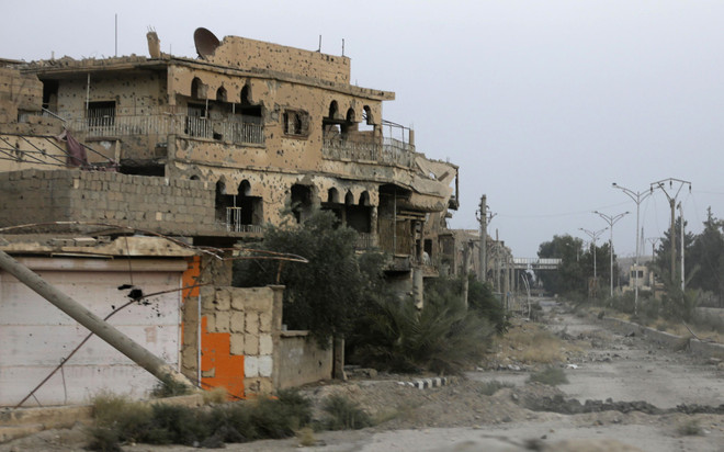 Syria tố cáo Mỹ hỗ trợ các tay súng thuộc nhóm khủng bố IS ảnh 1