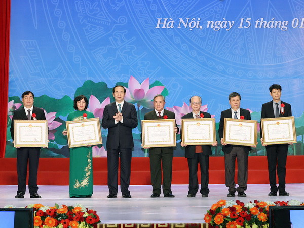 Tôn vinh 16 công trình đoạt giải thưởng Hồ Chí Minh và Nhà nước ảnh 1