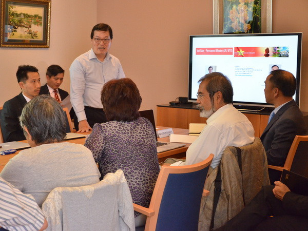 Tọa đàm về vai trò của trí thức và chuyên gia người Việt tại Thụy Sĩ ảnh 1