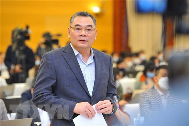 Khởi tố vụ vi phạm đấu thầu mua sắm trang thiết bị giáo dục ở Hà Tĩnh ảnh 1