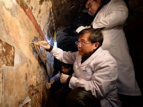 Tìm thấy tượng nhân sư hiếm có ở Tây Bắc Trung Quốc ảnh 1