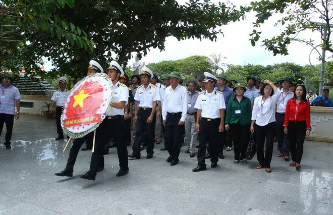 [Photo] Đoàn công tác bộ, ban, ngành TW ra thăm Trường Sa ảnh 5