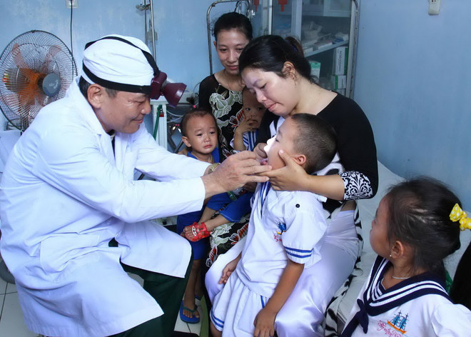 [Photo] Đoàn công tác bộ, ban, ngành TW ra thăm Trường Sa ảnh 4