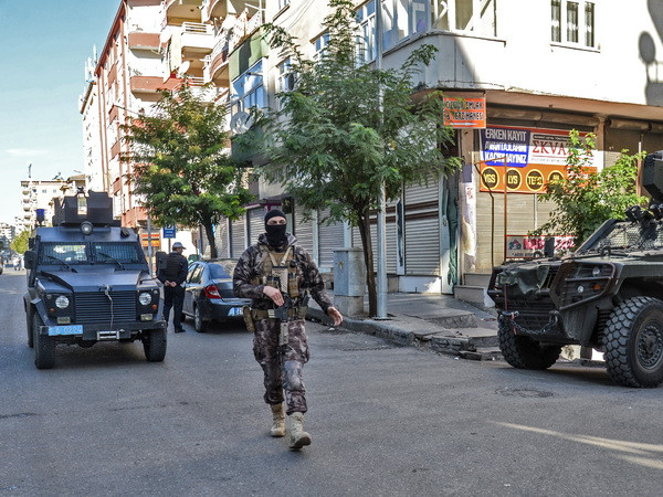 Thổ Nhĩ Kỳ siết chặt an ninh ở mức cao nhất trước thềm Năm mới ảnh 1