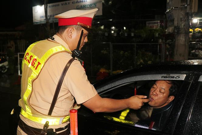 Xử lý trên 40.000 trường hợp vi phạm nồng độ cồn trong tháng cao điểm ảnh 1