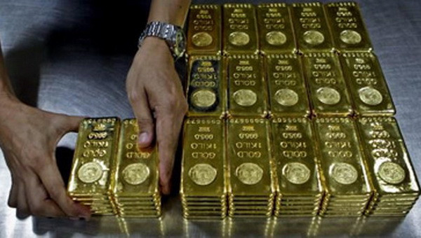 Giá vàng vẫn quanh quẩn mức thấp nhất trong hai tháng qua ảnh 1