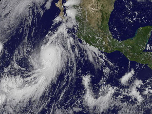 Xuất hiện dồn dập bão lớn tại khu vực Trung Mỹ và Caribbean ảnh 1