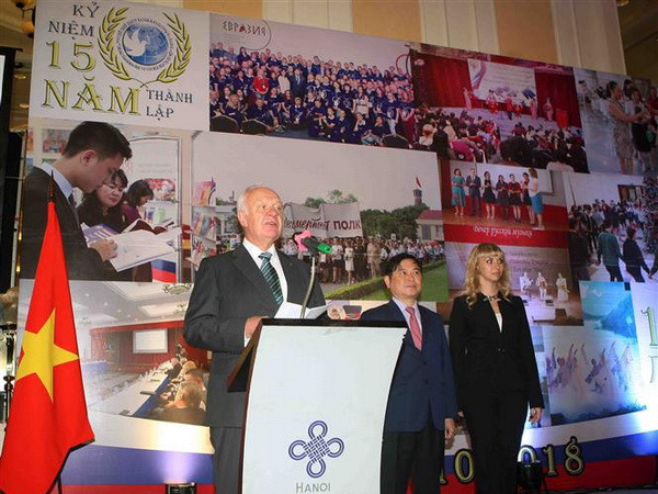 Thúc đẩy hợp tác khoa học, giao lưu văn hóa Việt Nam-Liên bang Nga ảnh 1