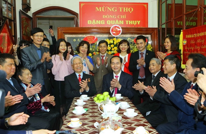 Chủ tịch nước mừng thọ Trung tướng Đặng Quân Thụy tròn 90 tuổi ảnh 2