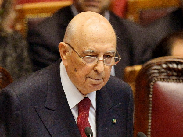 Tổng thống Italy Giorgio Napolitano 89 tuổi đã ký đơn từ chức ảnh 1