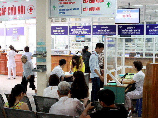 Bệnh viện Xanh Pôn cứu sống 2 bệnh nhân bị tắc động mạch não giữa ảnh 1