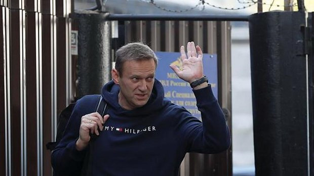 Những lùm xùm quanh vụ nhà đối lập nổi tiếng Navalny đang hôn mê ảnh 2