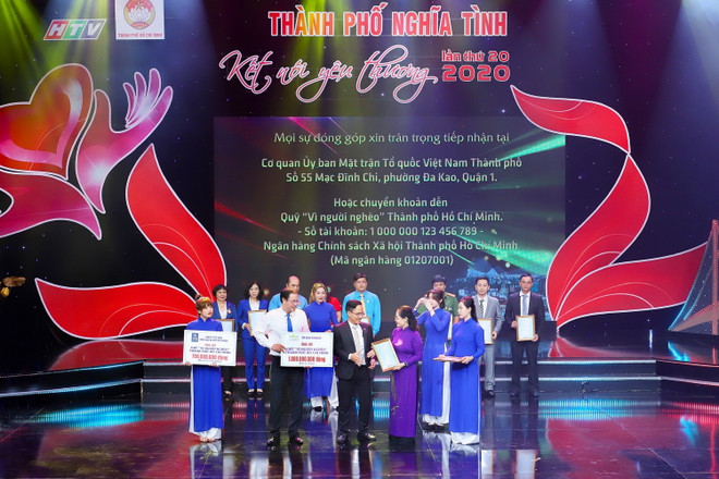 Tập đoàn Novaland chung tay hỗ trợ người nghèo cả nước. (Nguồn: Vietnam+) Nhanh chóng chung tay cùng miền Trung vượt qua trận lũ lịch sử ảnh 1