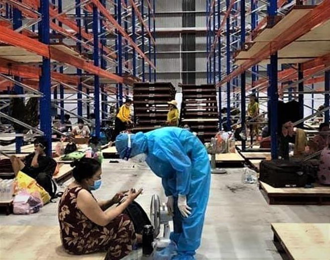 Bình Dương: Chuyển 17.000 ca F0 tại 'điểm nóng' đến nơi khác điều trị ảnh 1