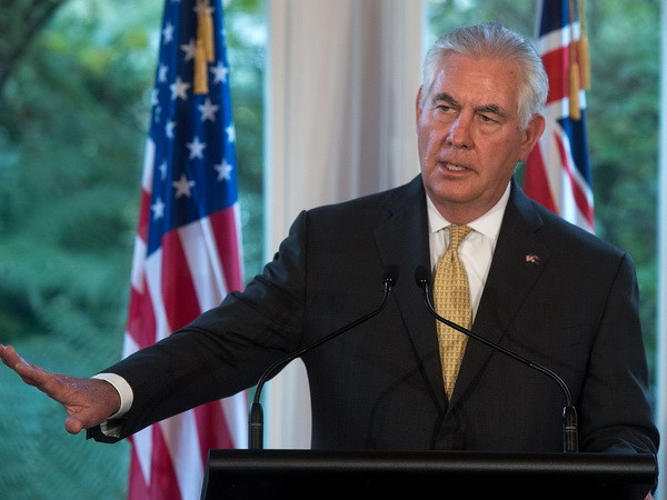 Ngoại trưởng Mỹ Rex Tillerson. (Ảnh: AFP/TTXVN) Ngoại trưởng Mỹ kêu gọi các nước vùng Vịnh nới lỏng phong tỏa Qatar ảnh 1