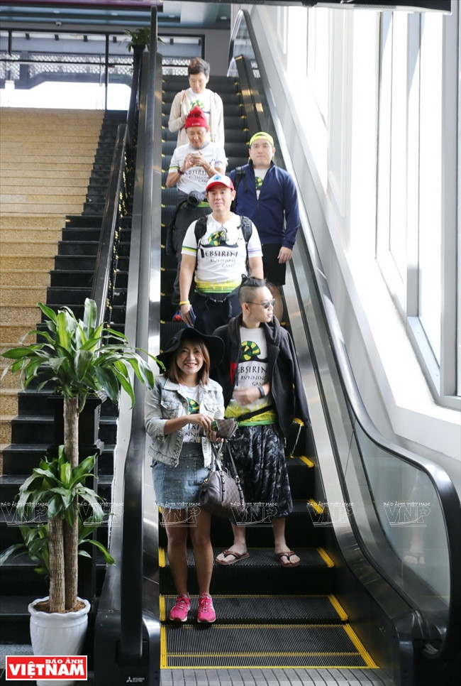 Lên đỉnh Fansipan - Niềm khao khát của du khách mê khám phá ảnh 4