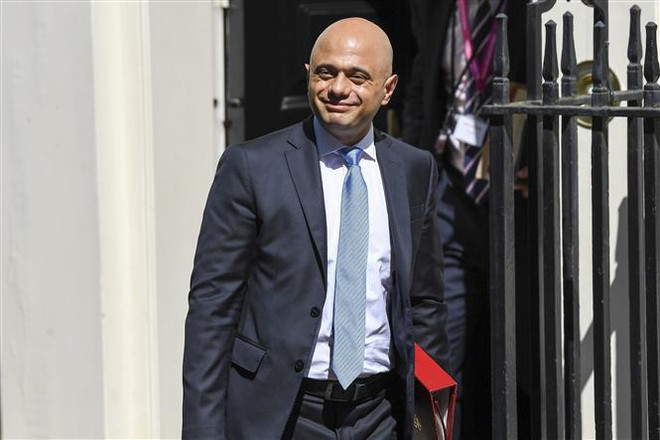 Bộ trưởng Tài chính Anh: Brexit sẽ diễn ra đúng thời hạn cuối tháng 10 ảnh 1