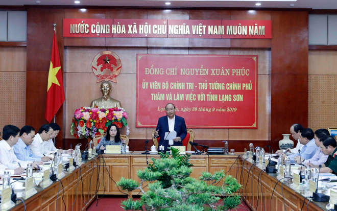 Thủ tướng Nguyễn Xuân Phúc làm việc với lãnh đạo tỉnh Lạng Sơn ảnh 1