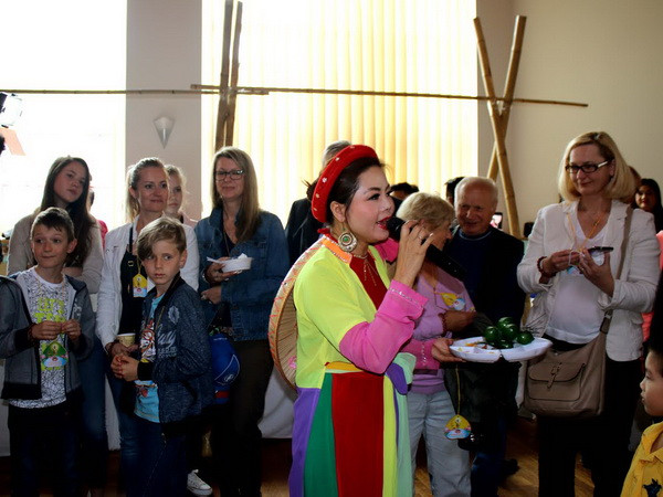 Sôi động Lễ hội văn hóa Séc-Việt “Tìm hiểu láng giềng” ảnh 2