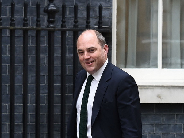 Giới chức an ninh Anh bác bỏ thông tin về các nghi can người Nga ảnh 1