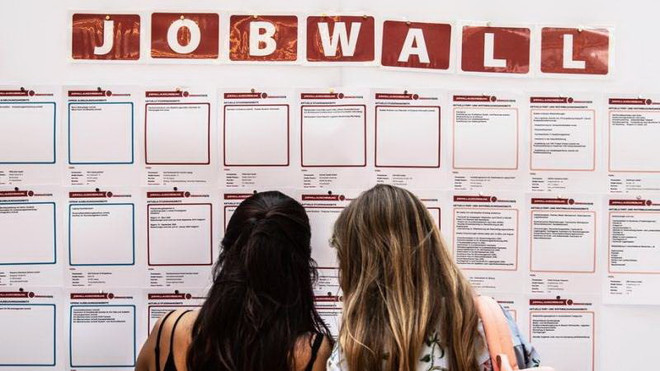 Tỷ lệ thất nghiệp ở Eurozone tăng lên 7,4% trong tháng Năm ảnh 1