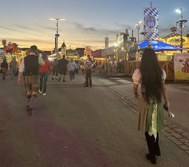 Đức: Độc đáo lễ hội Bia Oktoberfest với những bản sắc riêng ảnh 2