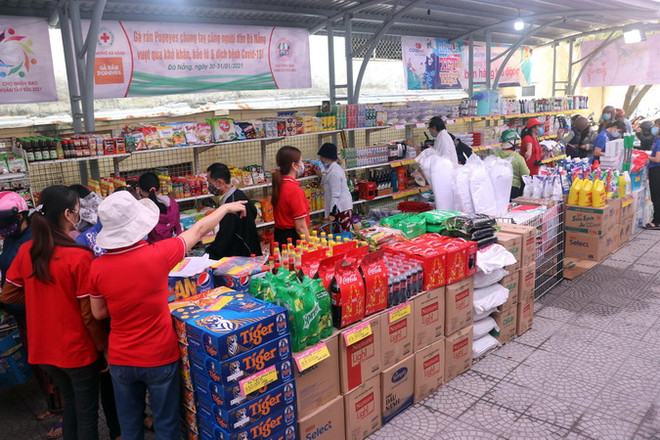 Mang Tết cổ truyền đầm ấm đến với người nghèo, đối tượng khó khăn ảnh 1