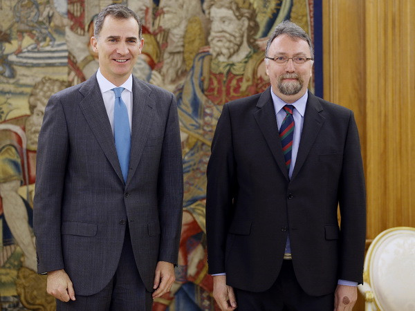 Các chính đảng Tây Ban Nha bất ngờ nối lại đàm phán lập chính phủ ảnh 1