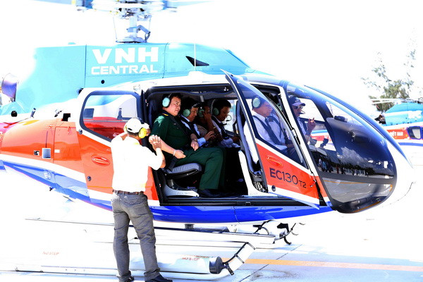 Tổng Công ty Trực thăng Việt Nam ký hợp đồng bảo hiểm 150 triệu USD ảnh 1