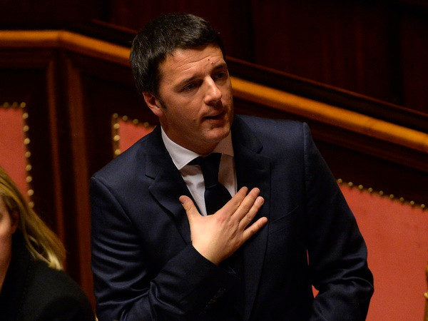 Italy: Uy tín của Thủ tướng Matteo Renzi xuống thấp kỷ lục ảnh 1