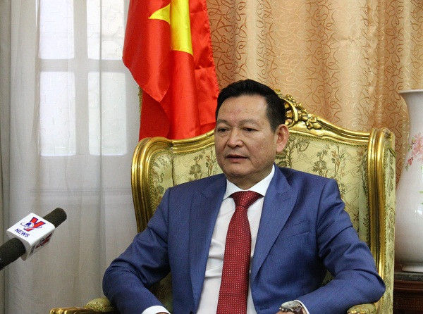 Đại sứ Việt Nam tại Ai Cập Trần Thành Công trả lời phỏng vấn của phóng viên TTXVN. (Ảnh: Việt Khoa/TTXVN) Vụ đánh bom tại Ai Cập: Đại sứ Trần Thành Công cung cấp thêm thông tin ảnh 1