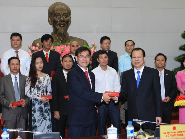 100 ứng viên nhận danh hiệu Doanh nhân trẻ khởi nghiệp xuất sắc ảnh 1